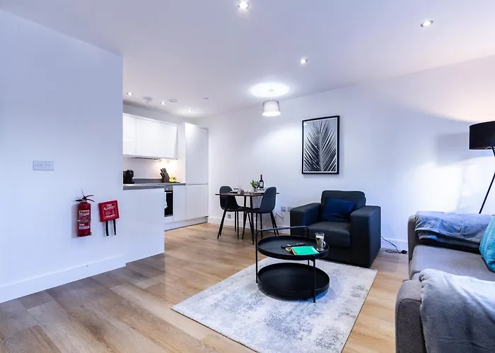 Trendy Apt In The Heart Of Mcr With Parking