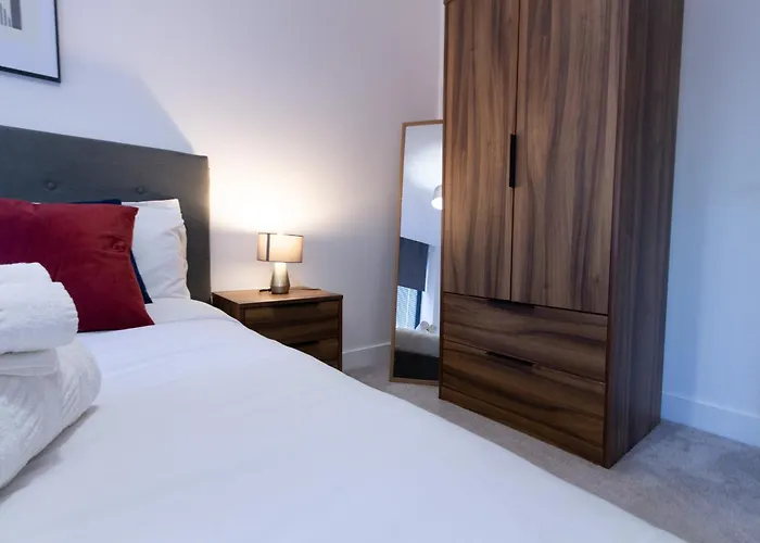Trendy Apt In The Heart Of Mcr With Parking