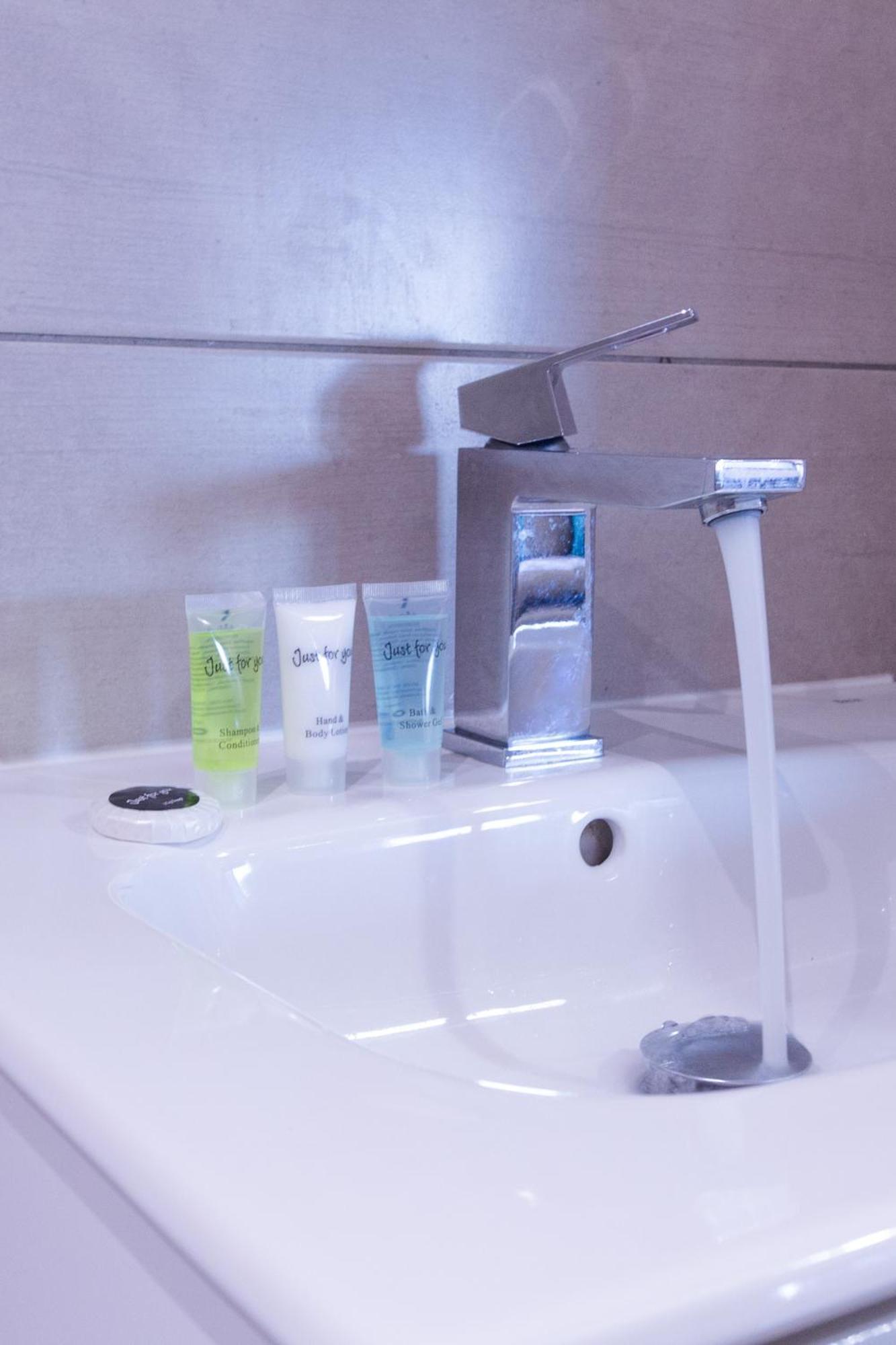 Apartamento Trendy In The Heart Of Mcr With Parking *