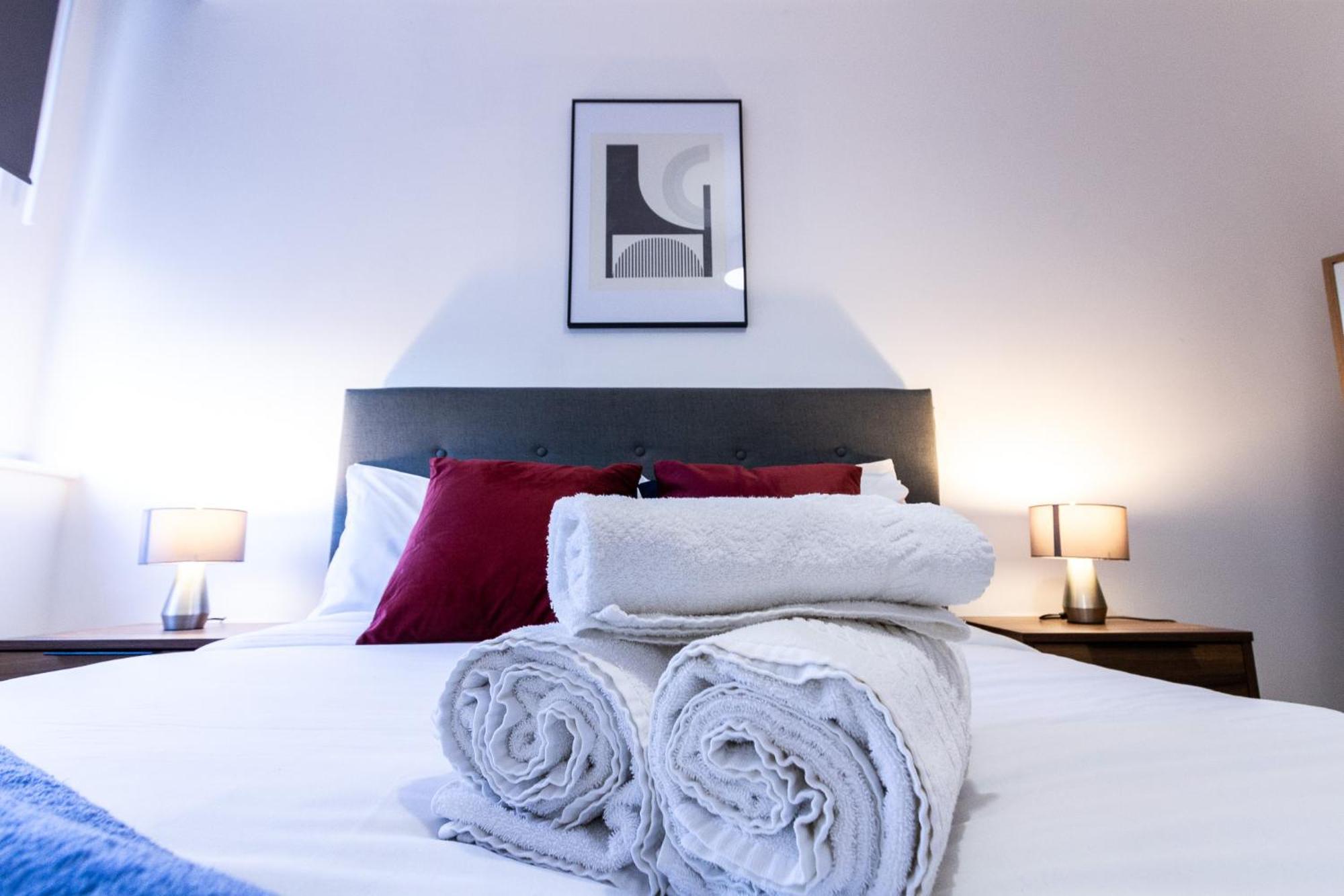 Trendy In The Heart Of Mcr With Parking Apartment Manchester